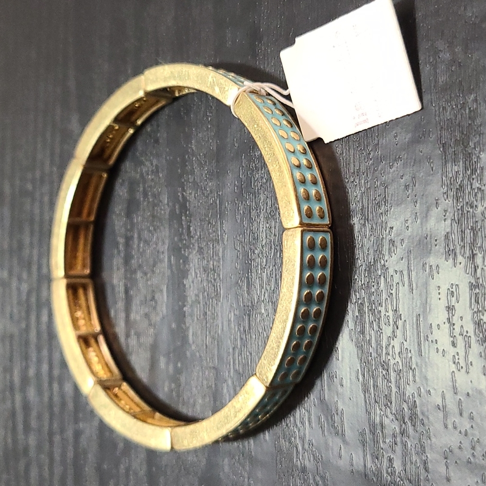 🍭3/$25 🍭NWT Lia Sophia blue and gold toned bracelet